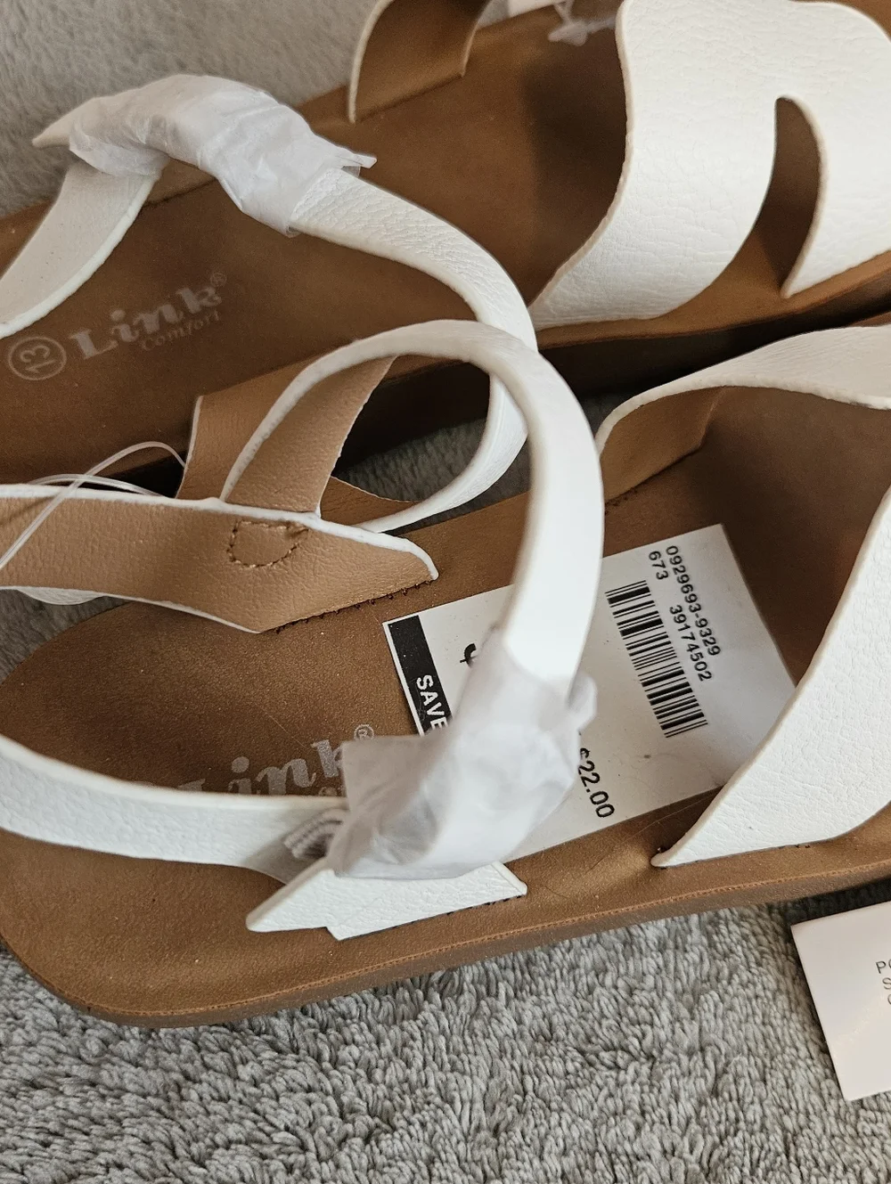 Link Comfort Girls' White Sandals 13